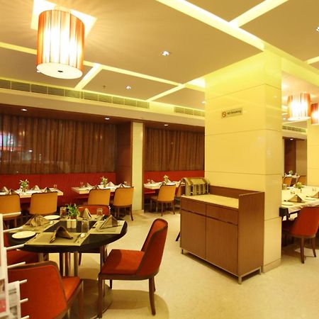 Comfort Inn Legacy Райкот Ресторант снимка